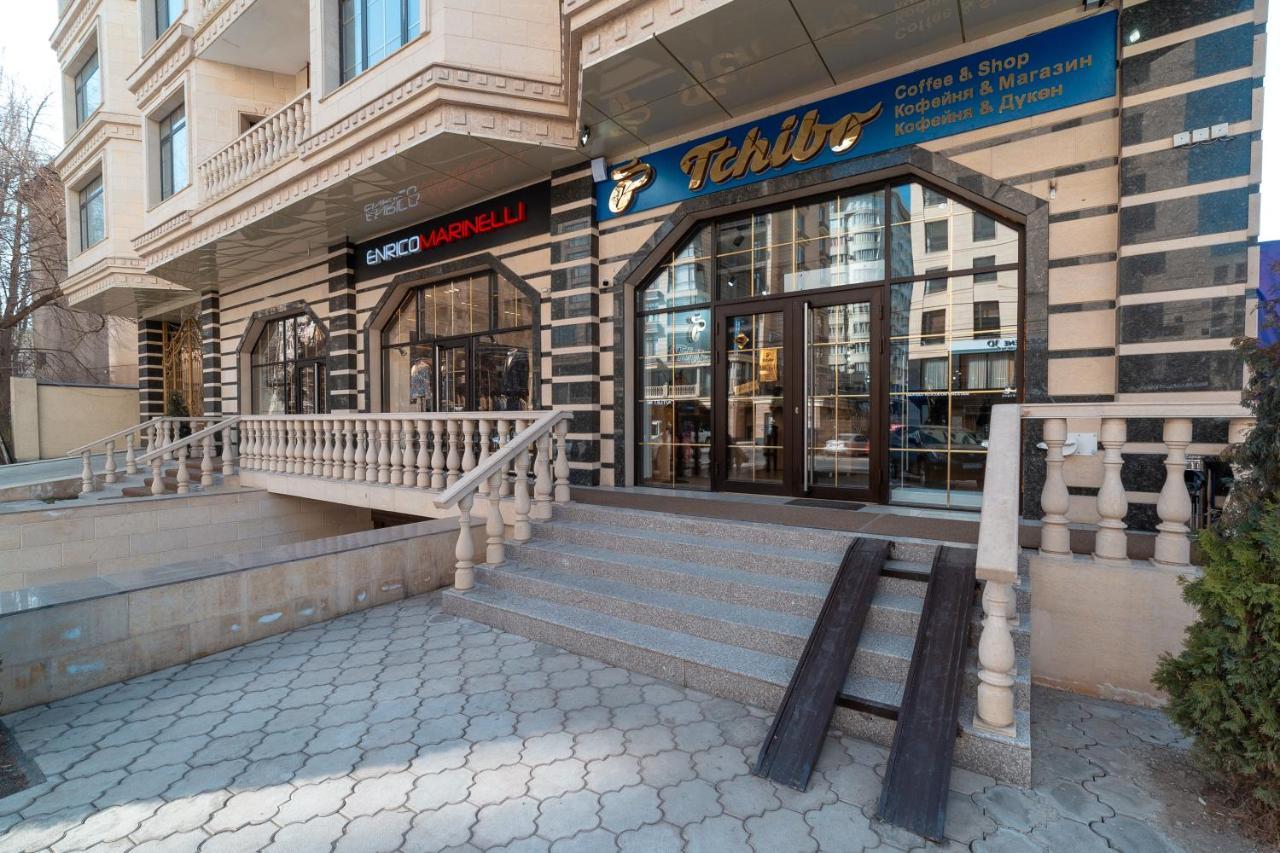 Hotel Golden Square Бишкек Экстерьер фото